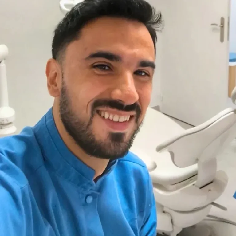 Dr. Hélder Ribeiro, médico dentista da Saúdente